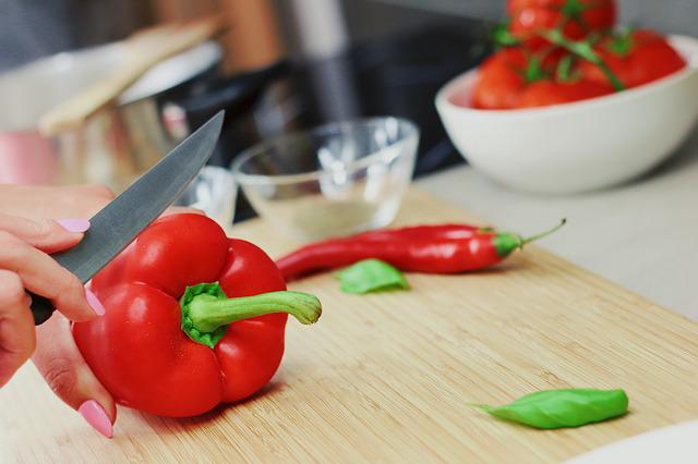 Top tips for a food-safe workplace